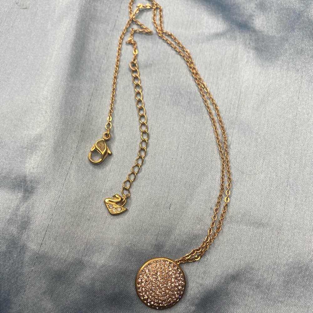 Gold Plated Swarovski necklace - Picture 1 of 1